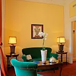 Hotel Grand Majestic