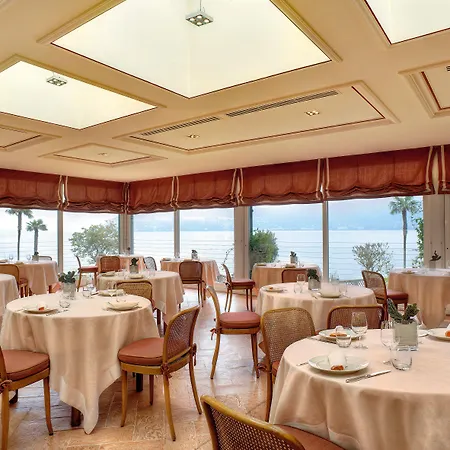 Otel Grand Majestic 4*