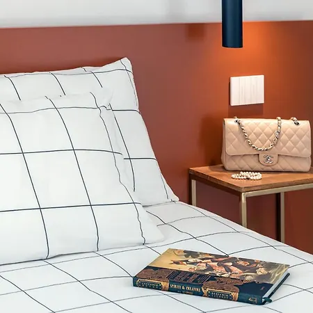 Hotel Grand Majestic 4*
