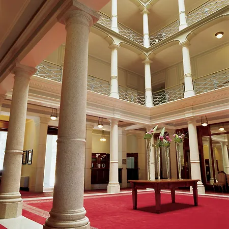 Hotel Grand Majestic