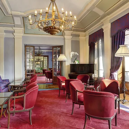 Grand Majestic 4*
