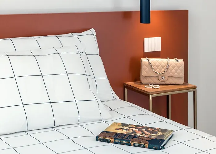 Hotel Grand Majestic 4*