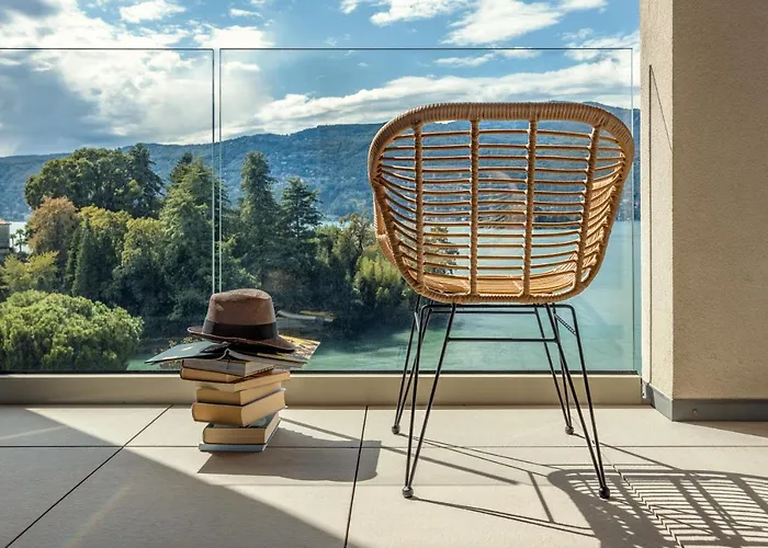 Hotel Grand Majestic 4*